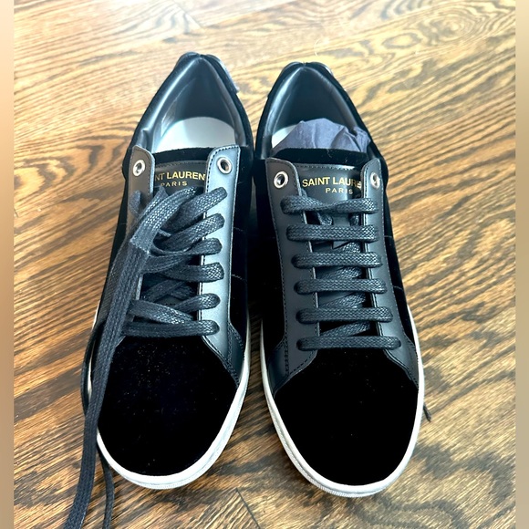SAINT LAURENT Black Velvet Sneakers - Picture 1 of 7